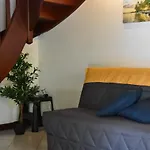 Maison Saphir